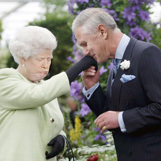 Trump photoshopped as Queen.