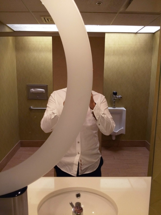 Hilarious Bathroom Mirror Design Fails